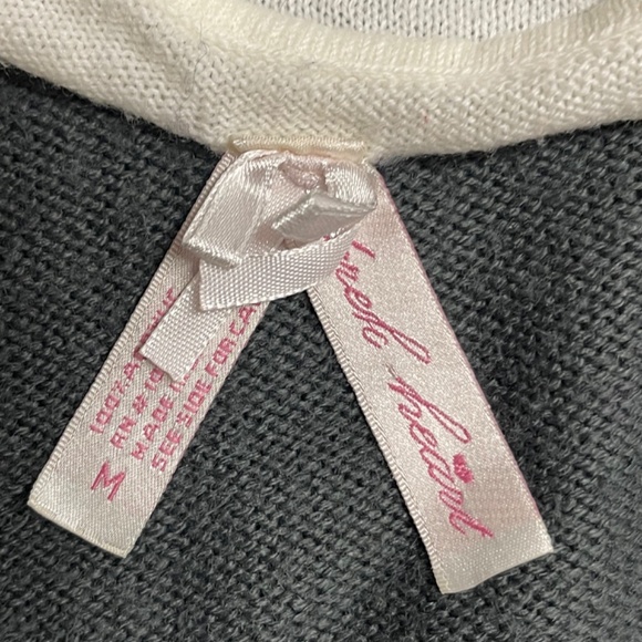 Gray and White Light Sweater Dress - Picture 2 of 3